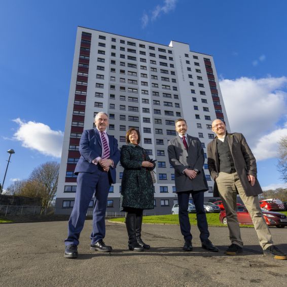 Patrick Harvie visits Wheatley Homes Glasgow tenant