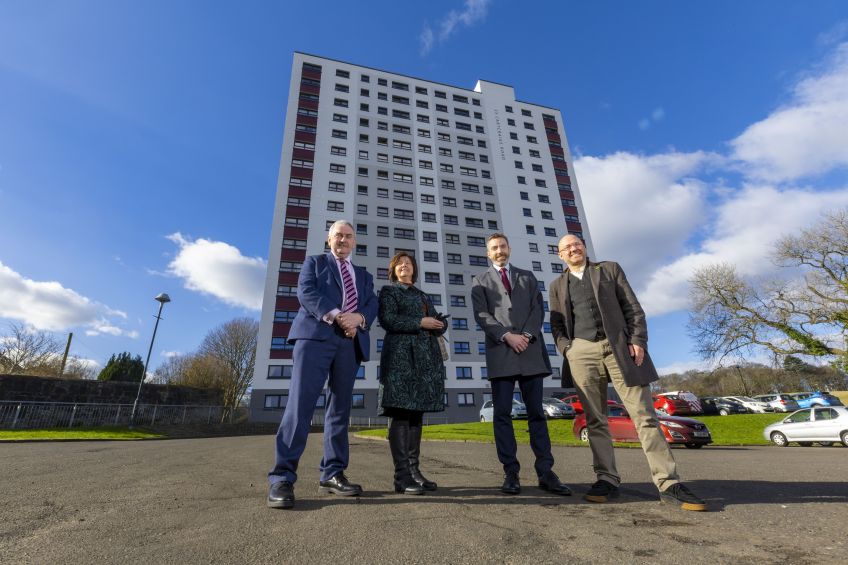 Patrick Harvie visits Wheatley Homes Glasgow tenant