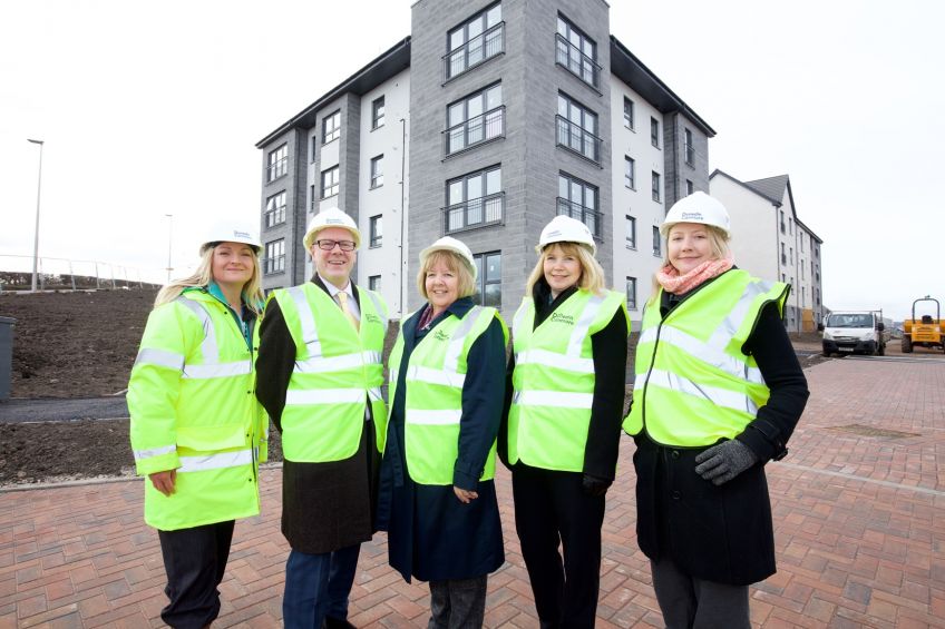 Housing Minister Kevin Stewart visits new Dunedin Canmore homes in Wisp